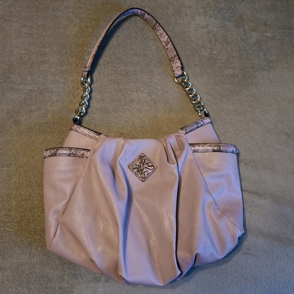 Vera Wang Handbags - Vera Wang Lavender Purse